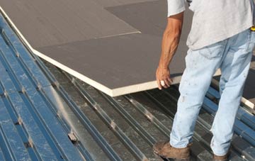 benefits of insulating Ashtead flat roofing